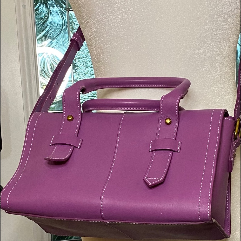 Handbag - Picture 2 of 4